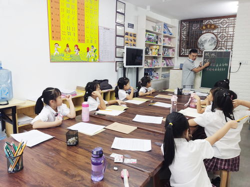 墨香承古韻，藝展綻新輝——記國(guó)家一級(jí)書法師董海洋及其承辦的展覽展示活動(dòng)